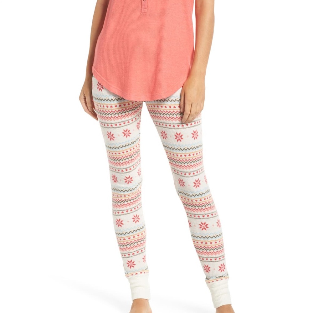 Nordstrom Ivory Thermal Holiday Leggings